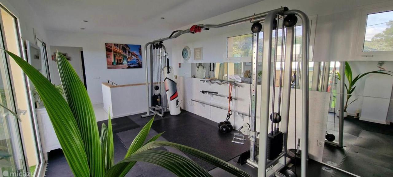 Villa Contenta Canyelles كانييلس المظهر الخارجي الصورة